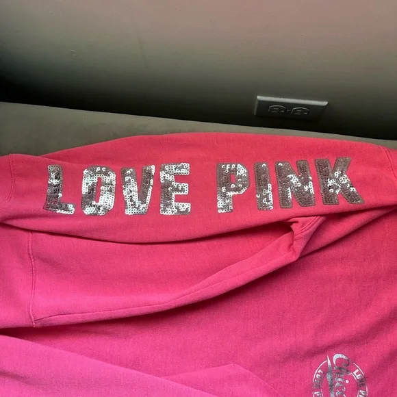 PINK Victoria's Secret Chicago Long Sleeve Tee - Pink with Silver Sequins on Sle - Picture 4 of 5